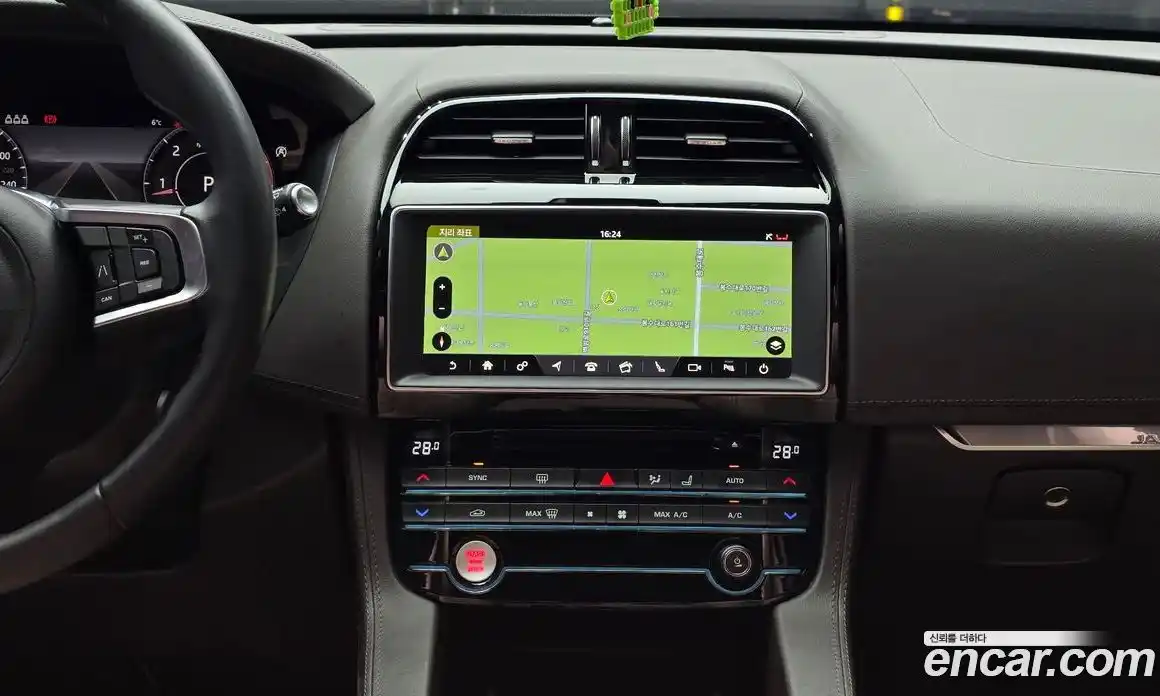 Jaguar F-Pace 2020 2.0 Автомат в Москве № 500177, фото 14