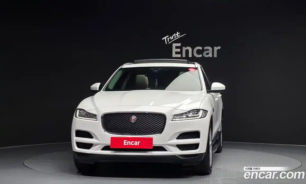 Jaguar F-Pace 2020 2.0 Автомат в Москве № 500177, фото 3