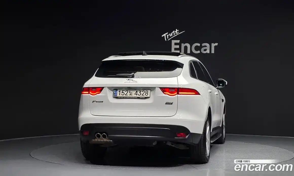 Jaguar F-Pace 2020 2.0 Автомат в Москве № 500177, фото 4