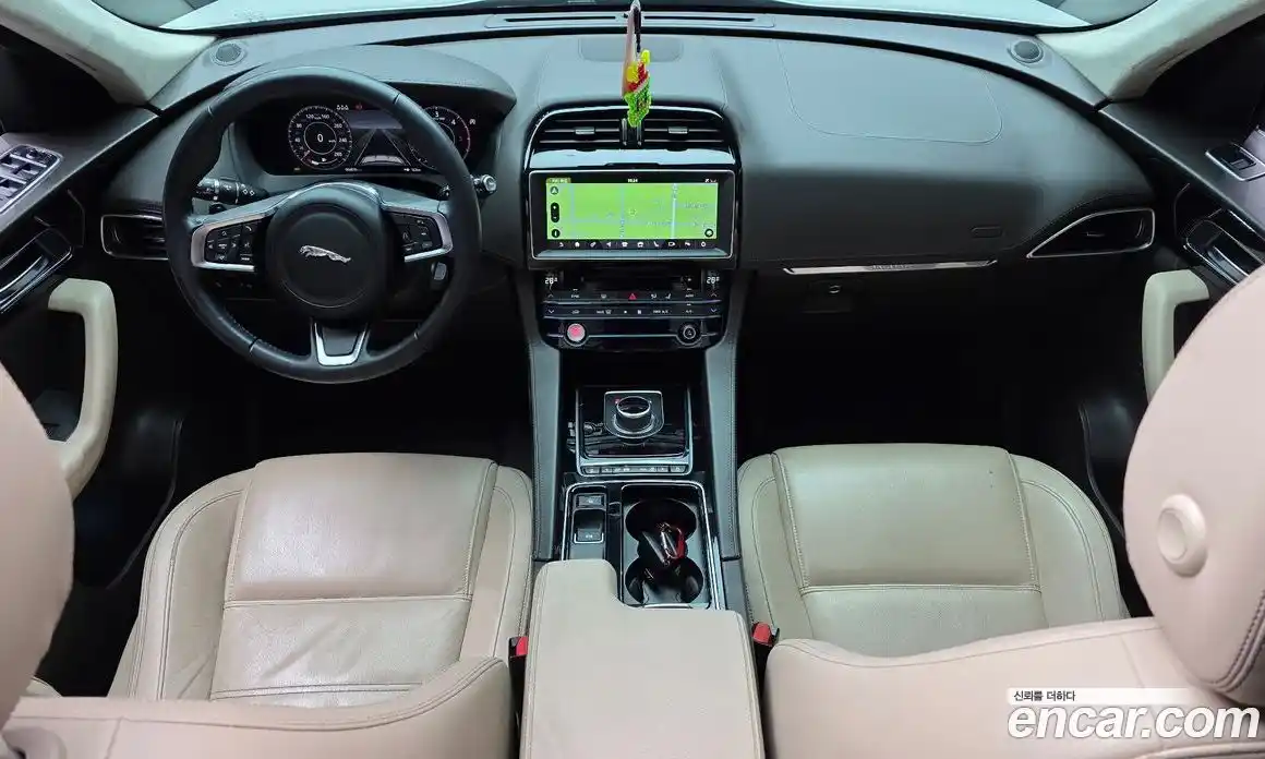 Jaguar F-Pace 2020 2.0 Автомат в Москве № 500177, фото 7