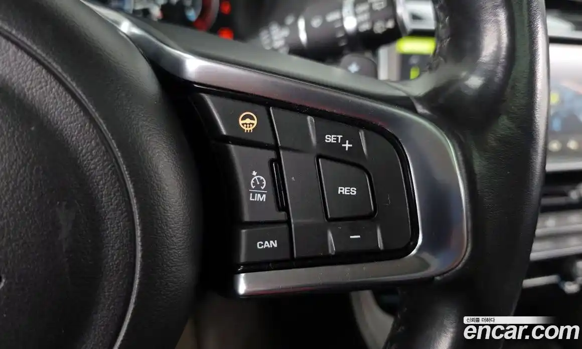 Jaguar F-Pace 2018 2.0 Автомат в Москве № 500241, фото 16