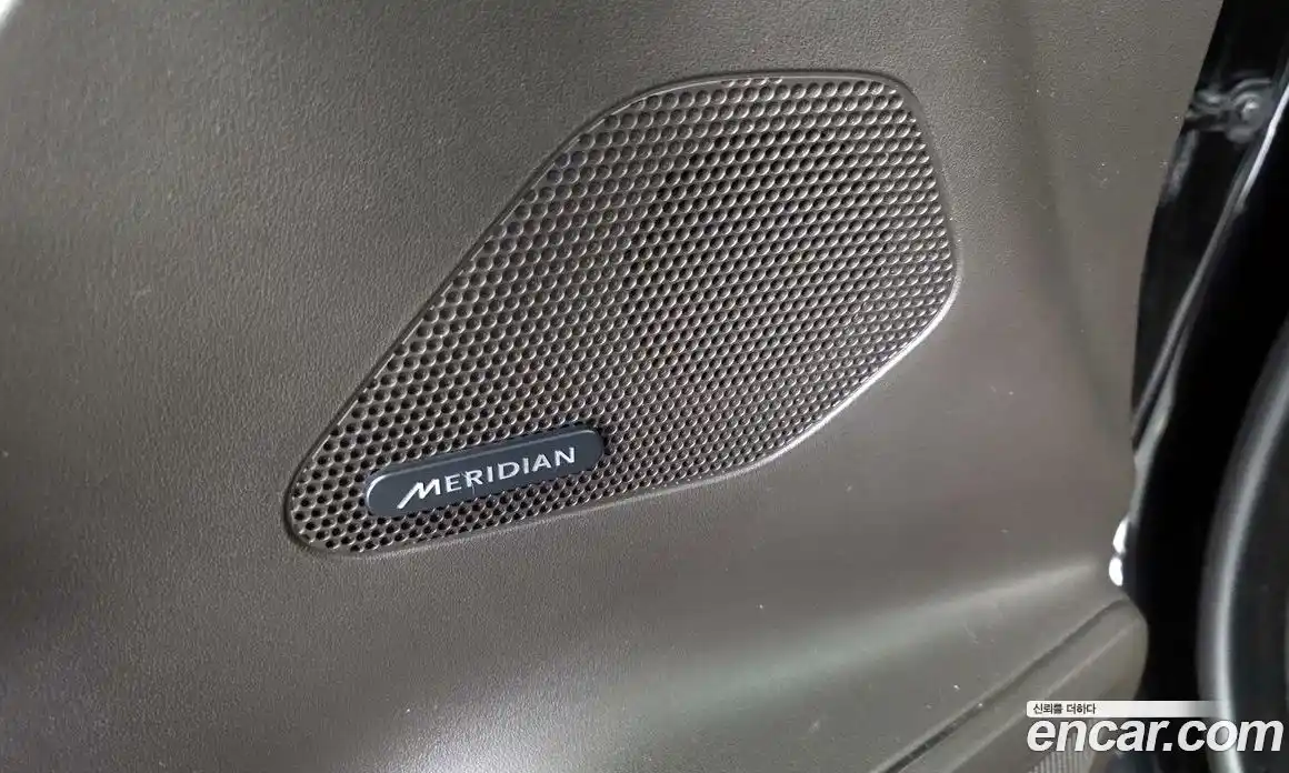 Jaguar F-Pace 2018 2.0 Автомат в Москве № 500241, фото 17