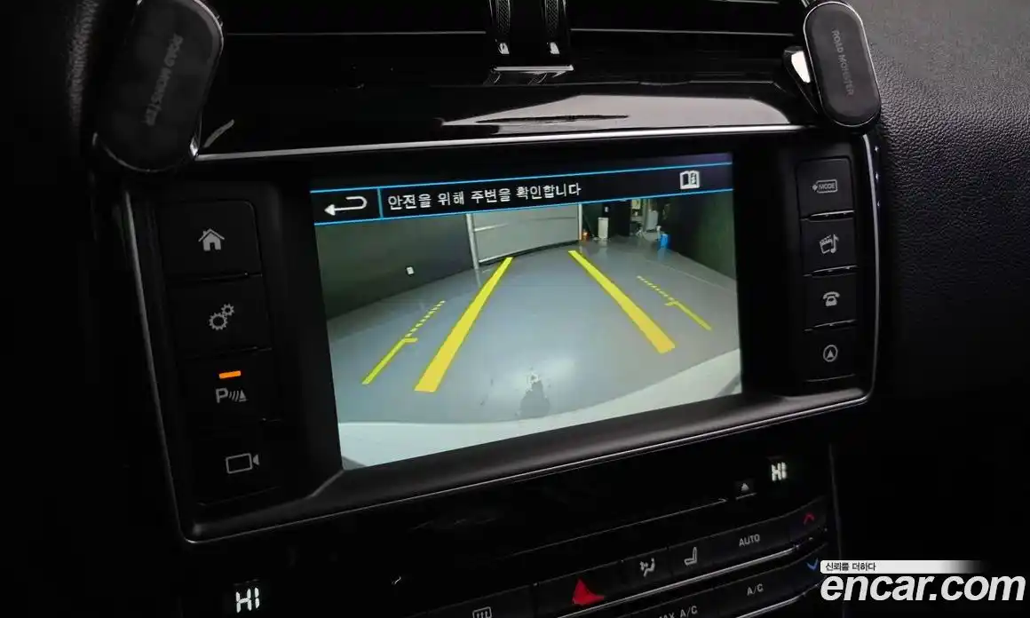 Jaguar XE 2016 2.0 Автомат в Москве № 500296, фото 15