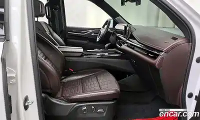 Cadillac Escalade 2023 6.2 Автомат в Москве № 500686, миниатюра 11