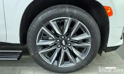 Cadillac Escalade 2023 6.2 Автомат в Москве № 500686, миниатюра 5