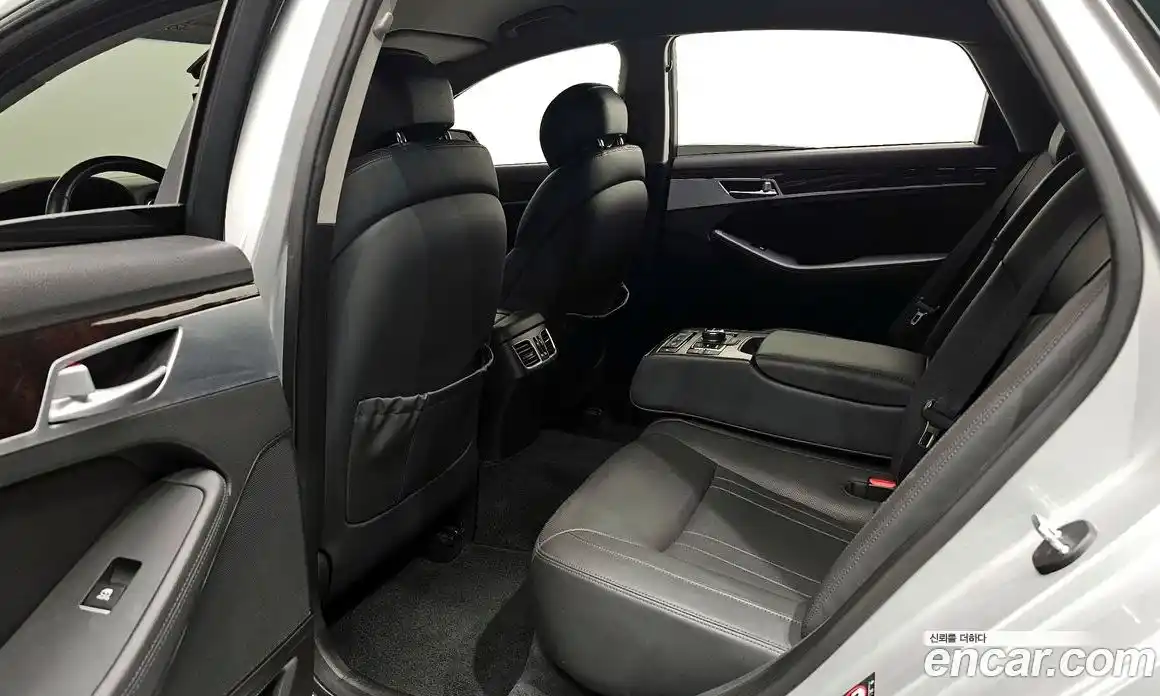 Hyundai Genesis 2015 3.3 Автомат в Москве № 5077, фото 12