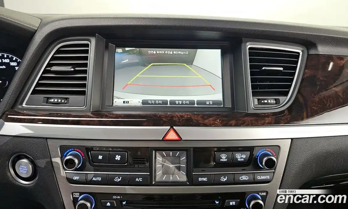 Hyundai Genesis 2015 3.3 Автомат в Москве № 5077, фото 17