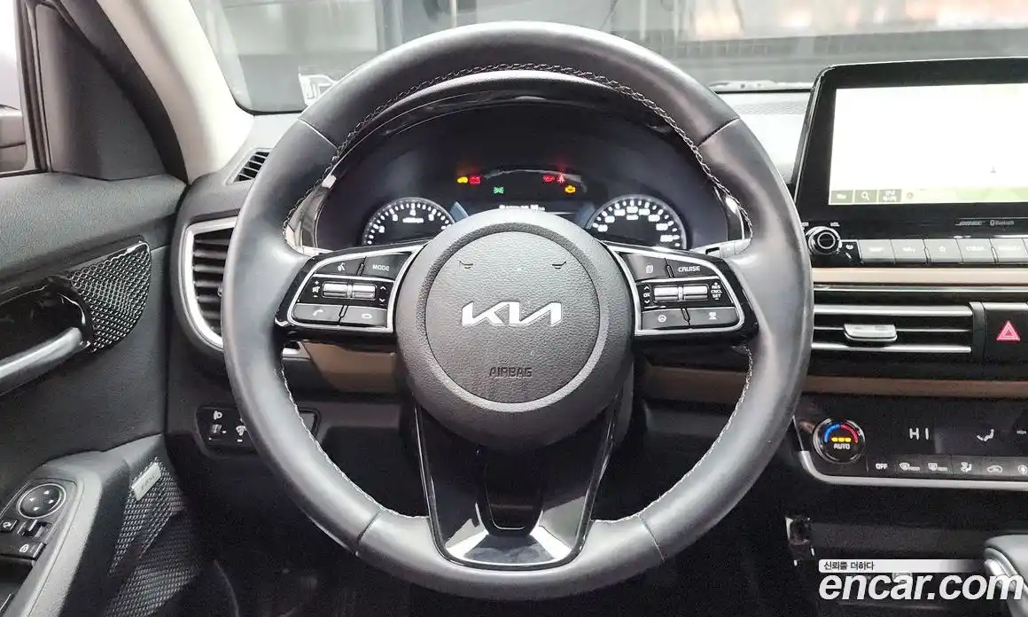 Kia Seltos 2022 1.6 Автомат в Москве № 50886, фото 6