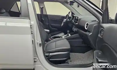 Hyundai Venue 2023 1.6 Автомат в Москве № 517787, миниатюра 11