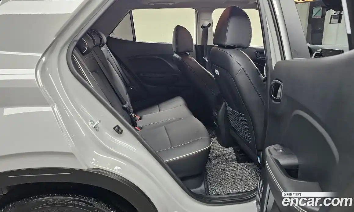 Hyundai Venue 2023 1.6 Автомат в Москве № 517787, фото 12