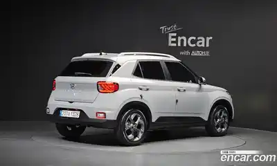 Hyundai Venue 2023 1.6 Автомат в Москве № 517787, миниатюра 2