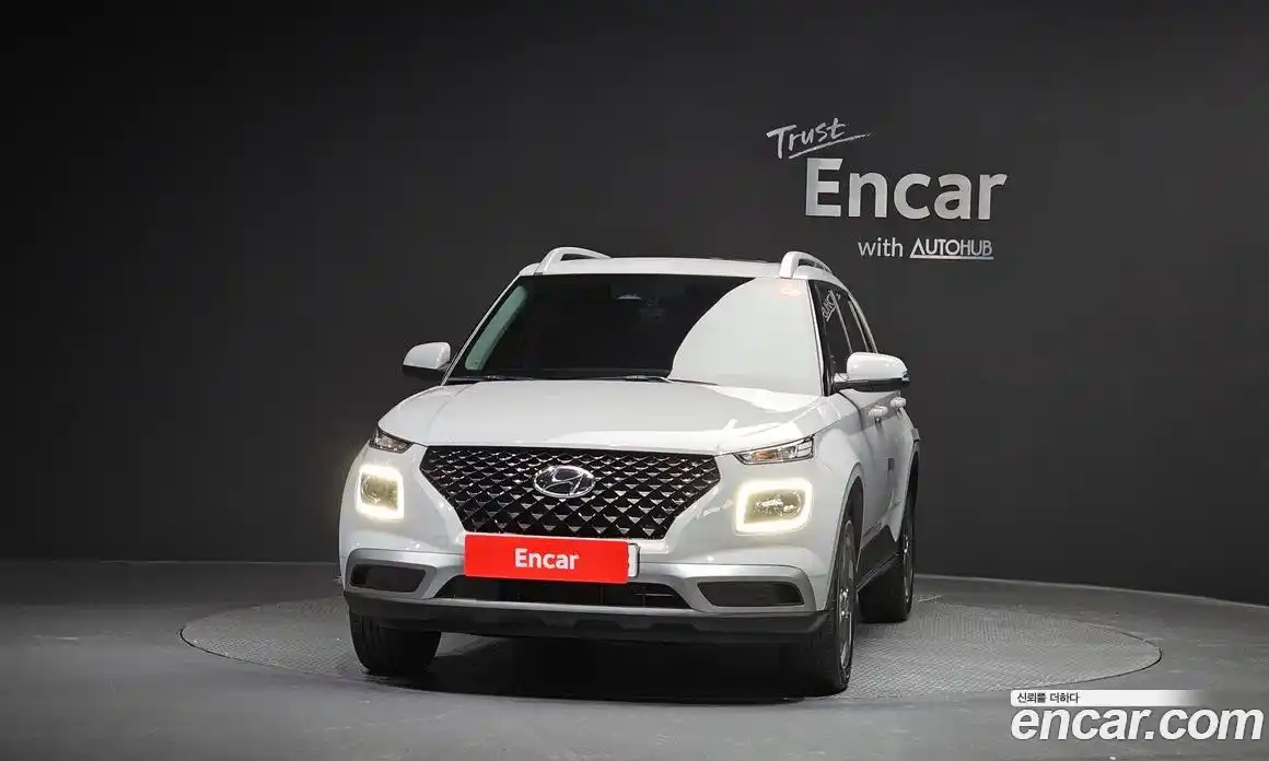 Hyundai Venue 2023 1.6 Автомат в Москве № 517787, фото 3