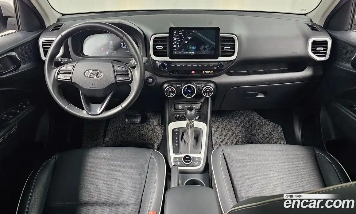 Hyundai Venue 2023 1.6 Автомат в Москве № 517787, фото 7