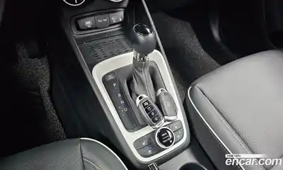 Hyundai Venue 2023 1.6 Автомат в Москве № 517787, миниатюра 9