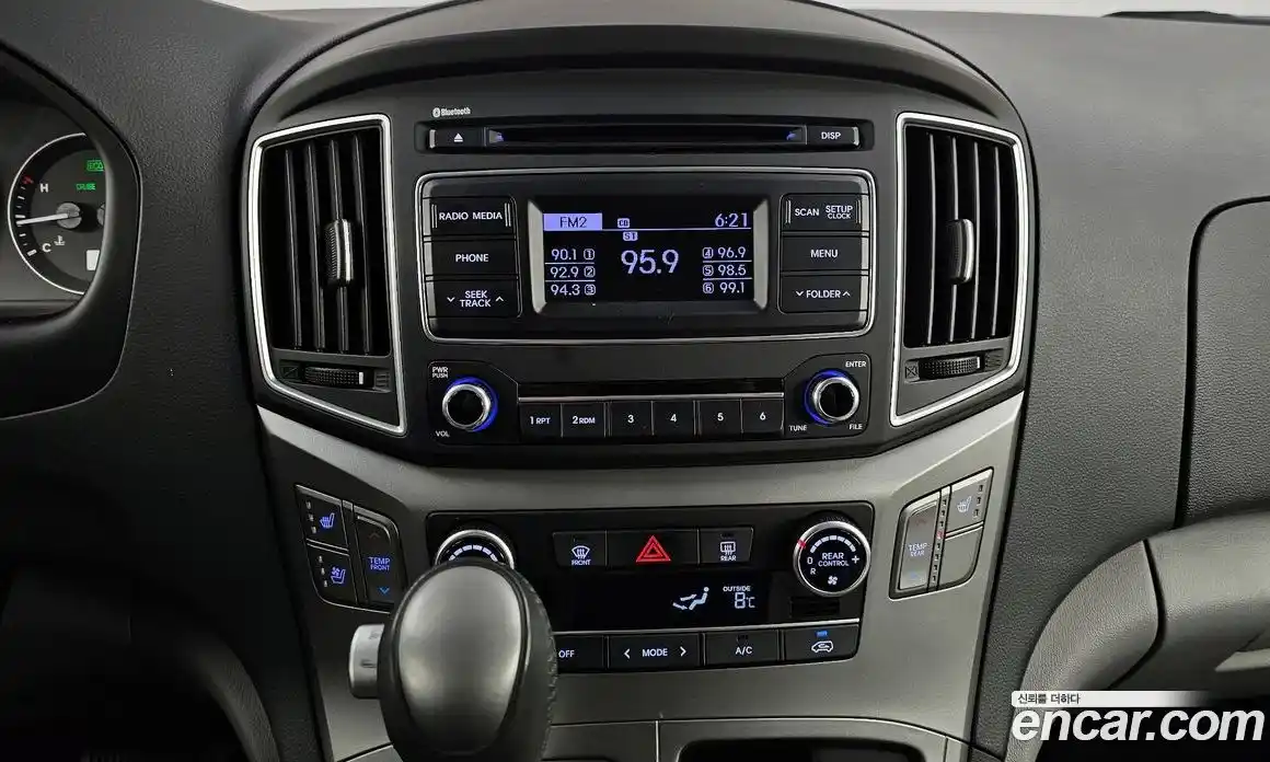 Hyundai Starex 2019 2.5 Автомат в Москве № 518513, фото 14