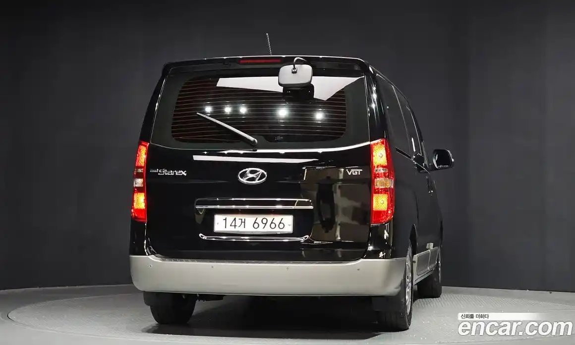 Hyundai Starex 2019 2.5 Автомат в Москве № 518513, фото 4