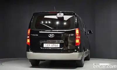 Hyundai Starex 2019 2.5 Автомат в Москве № 518513, миниатюра 4