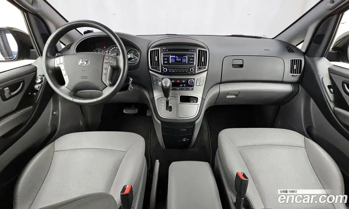 Hyundai Starex 2019 2.5 Автомат в Москве № 518513, фото 7