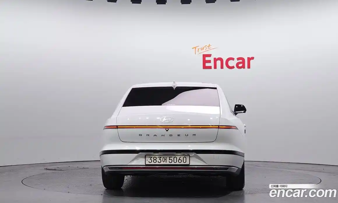 Hyundai Grandeur 2023 2.5 Автомат в Москве № 519002, фото 4