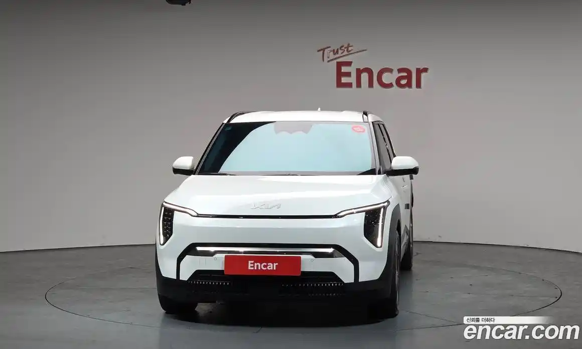 Kia EV3 2025 0.2 Автомат в Москве № 521142, фото 3