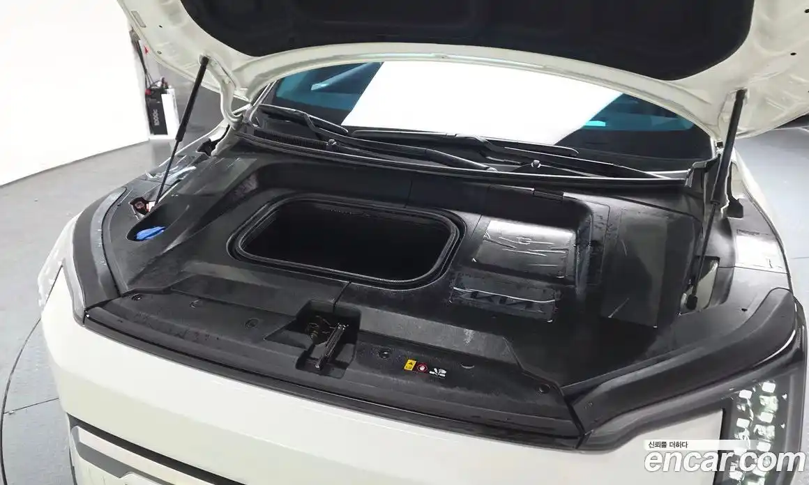 Kia EV3 2025 0.2 Автомат в Москве № 521142, фото 6