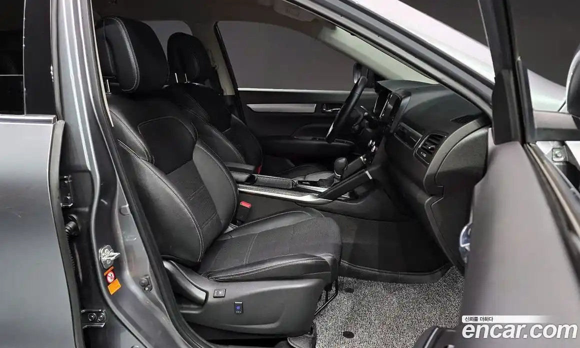 Renault QM6 2020 2.0 Автомат в Москве № 521401, фото 10