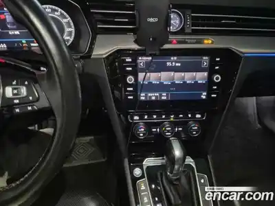 Volkswagen Arteon 2019 2.0 Автомат в Москве № 521461, миниатюра 11