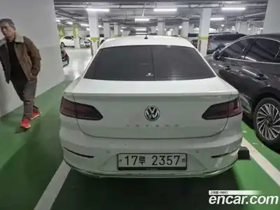 Volkswagen Arteon 2019 2.0 Автомат в Москве № 521461, миниатюра 2