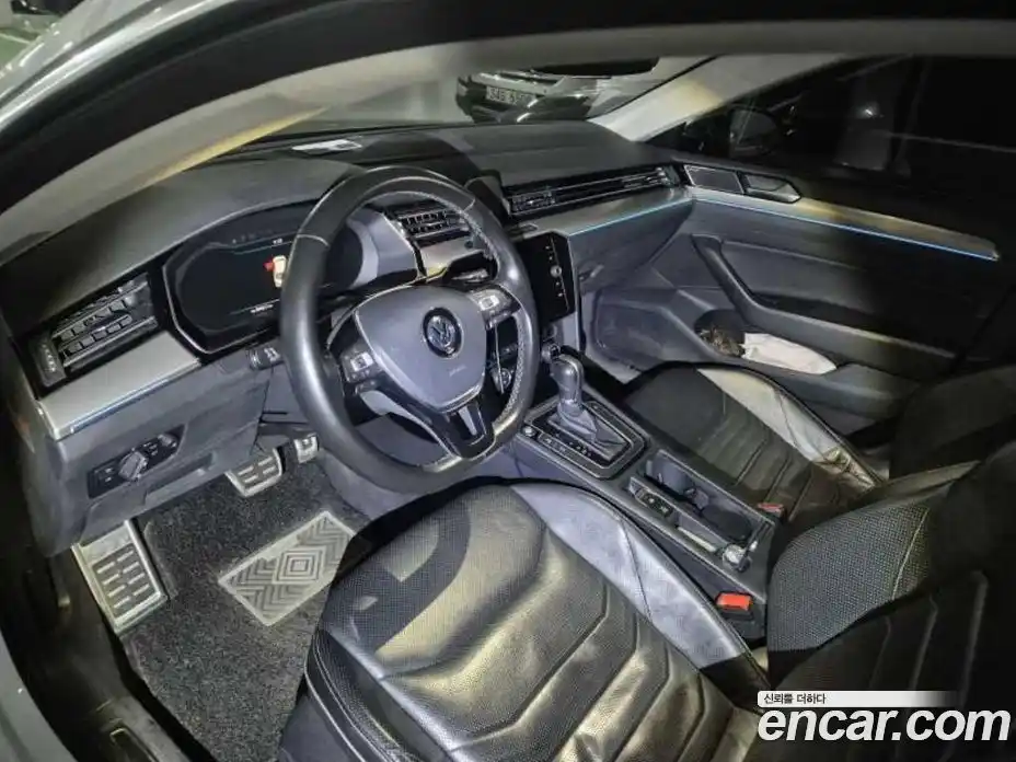 Volkswagen Arteon 2019 2.0 Автомат в Москве № 521461, фото 7