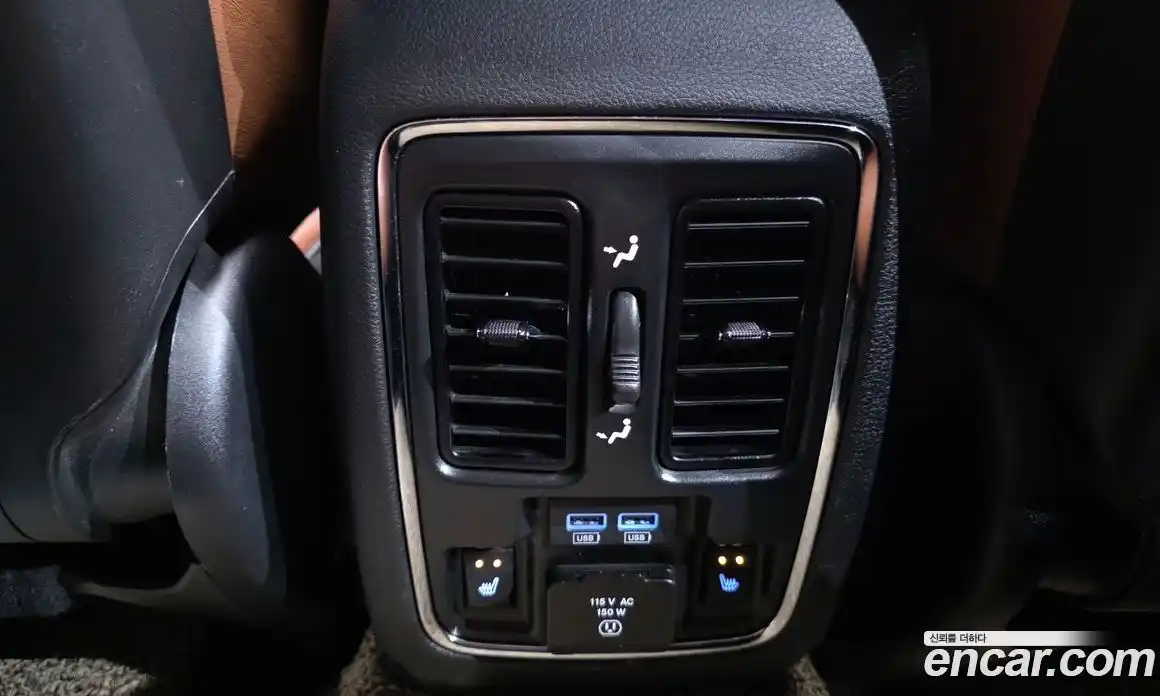 Jeep Cherokee 2021 3.6 Автомат в Москве № 522195, фото 18