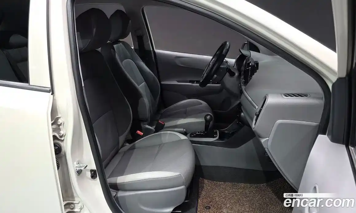 Kia Morning 2020 1.0 Автомат в Москве № 522247, фото 10