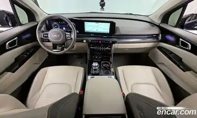 Kia Canival 2023 3.5 Автомат в Москве № 522266, миниатюра 7