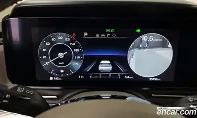 Kia Canival 2023 3.5 Автомат в Москве № 522266, миниатюра 8