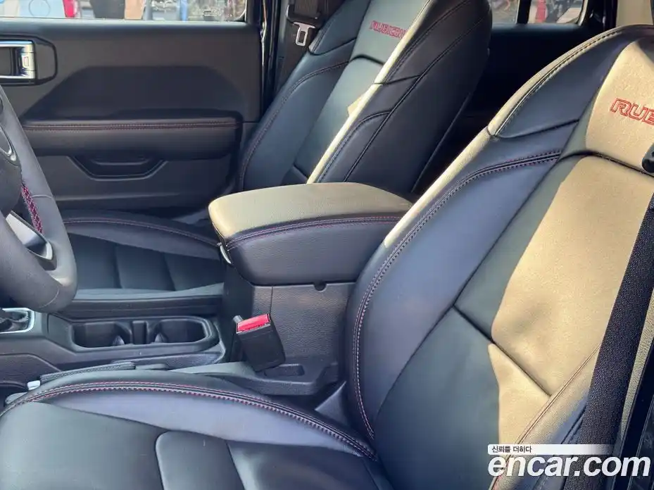 Jeep Wrangler 2024 2.0 Автомат в Москве № 522441, фото 11