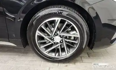 Hyundai Grandeur 2023 2.5 Автомат в Москве № 5234, миниатюра 7