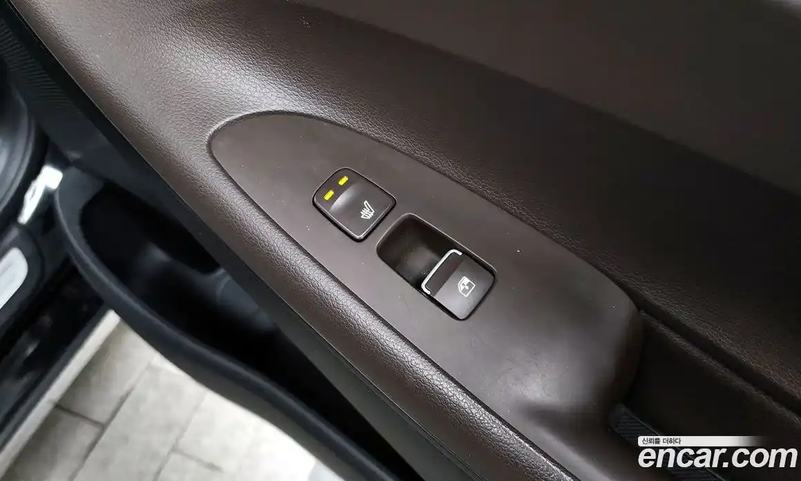 Hyundai Grandeur 2023 2.5 Автомат в Москве № 5234, фото 9