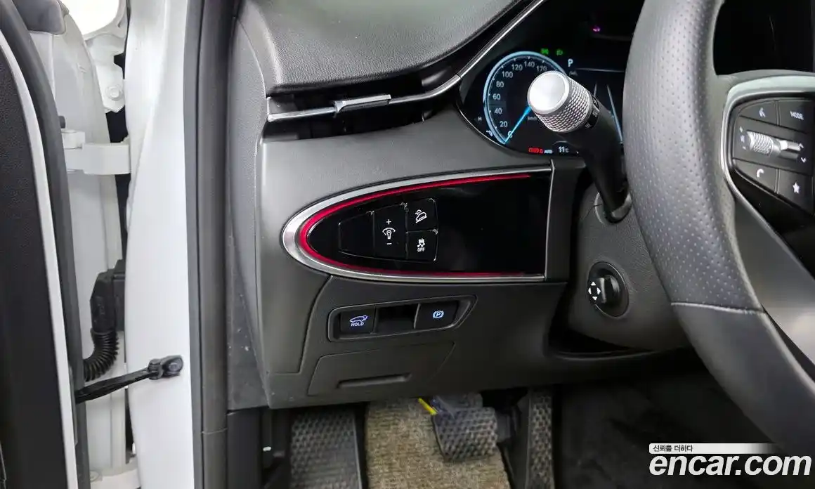 Genesis GV70 2024 0.1 Автомат в Москве № 523509, фото 16