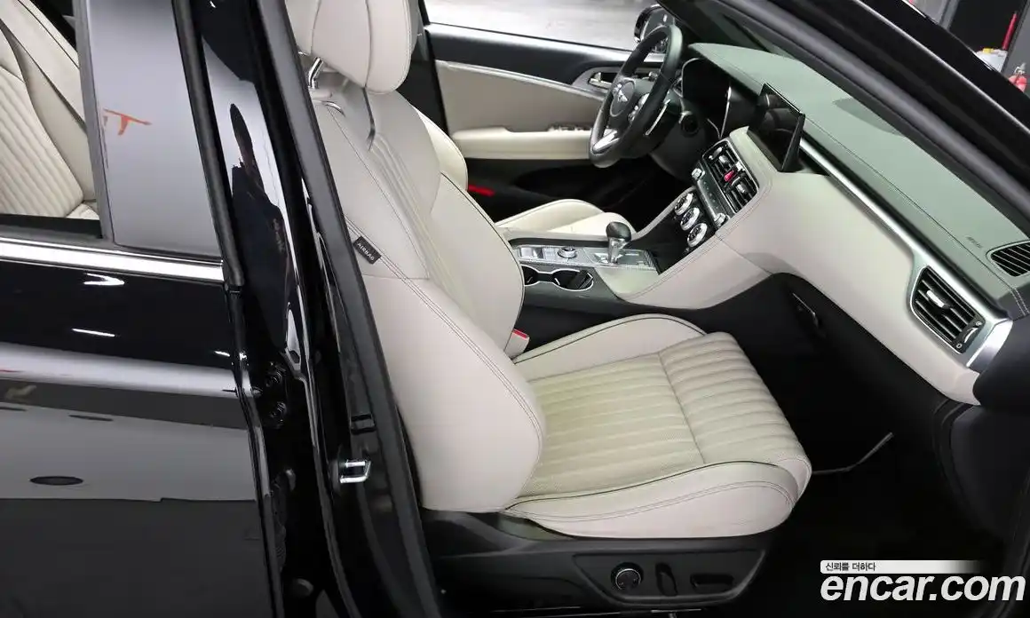 Genesis G70 2023 3.3 Автомат в Москве № 523646, фото 12