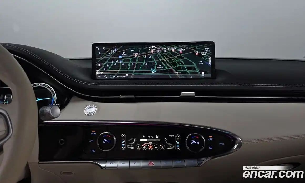 Genesis GV70 2022 0.1 Автомат в Москве № 523828, фото 13