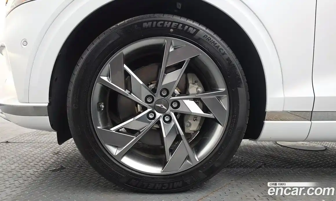 Genesis GV70 2022 0.1 Автомат в Москве № 523828, фото 4