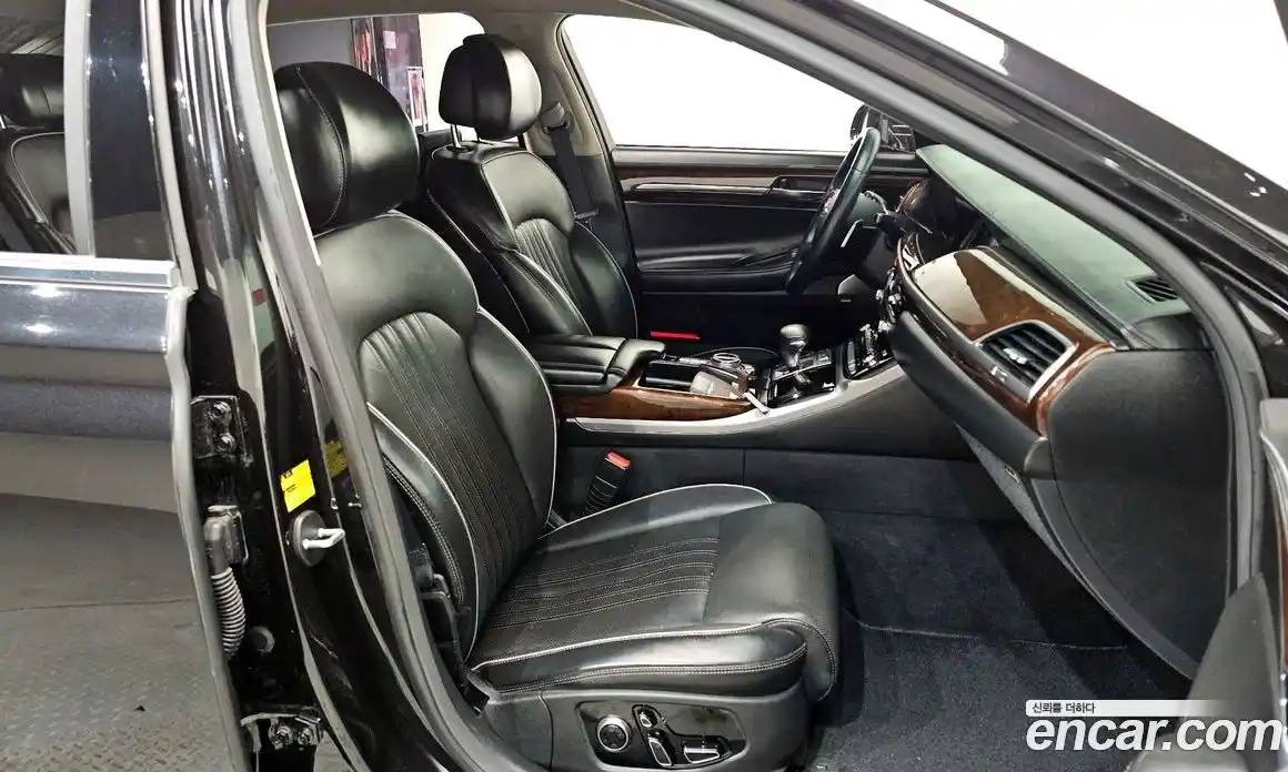 Genesis EQ900 2018 5.0 Автомат в Москве № 524190, фото 10