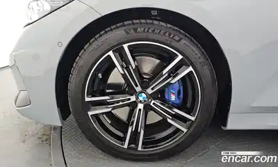 BMW 3-Series 2025 2.0 Автомат в Москве № 525262, миниатюра 5