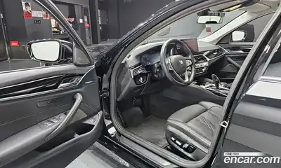 BMW 5-Series 2021 2.0 Автомат в Москве № 525644, миниатюра 11