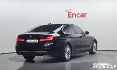 BMW 5-Series 2021 2.0 Автомат в Москве № 525644, миниатюра 2