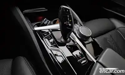 BMW 5-Series 2021 2.0 Автомат в Москве № 525644, миниатюра 9