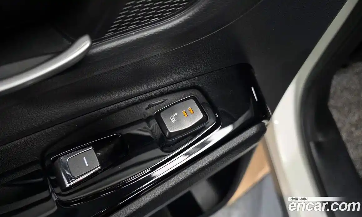 SsangYong Korando 2021 1.5 Автомат в Москве № 526289, фото 19