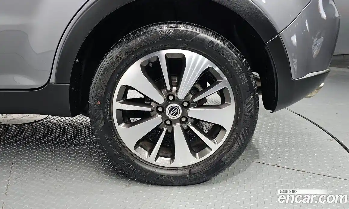 SsangYong Korando 2014 2.0 Автомат в Москве № 526850, фото 5