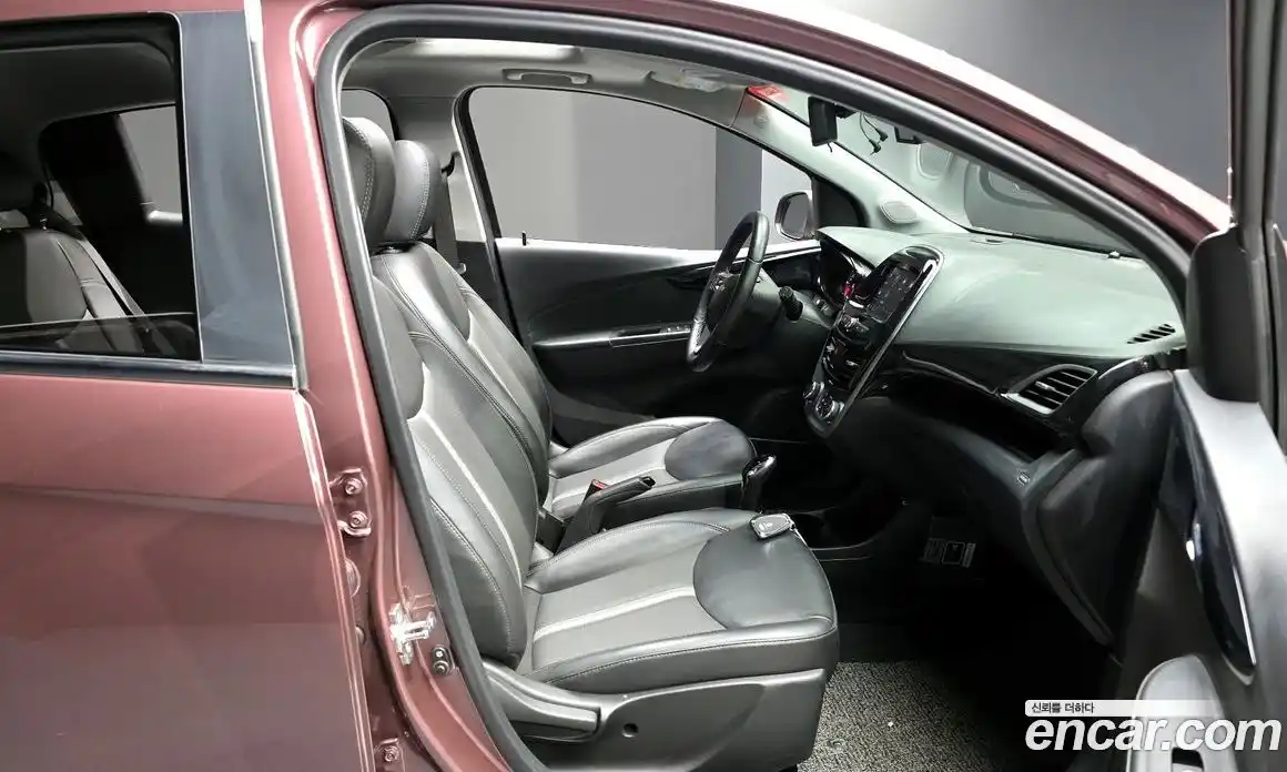 Chevrolet Spark 2019 1.0 Автомат в Москве № 528105, фото 10