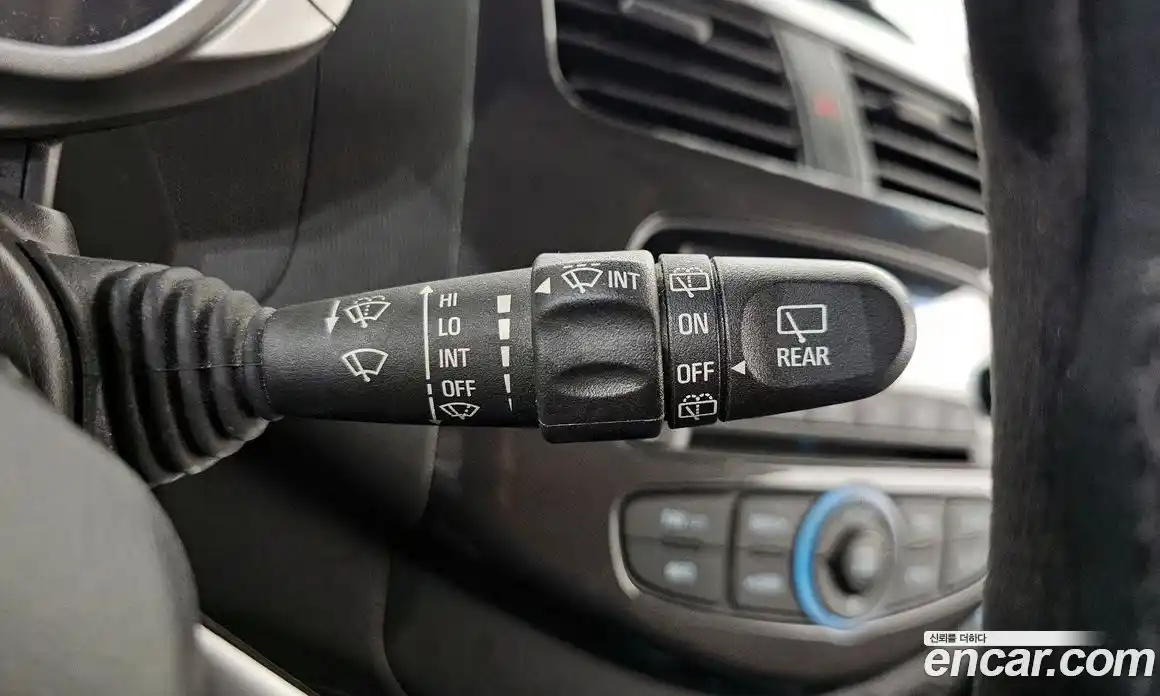 Chevrolet Spark 2015 1.0 Автомат в Москве № 528422, фото 17