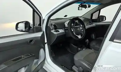 Chevrolet Spark 2015 1.0 Автомат в Москве № 528422, миниатюра 10